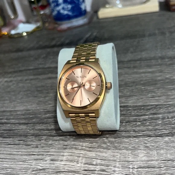 Nixon | Accessories | Nixon Time Teller Deluxe Watch Rose  display picture 3